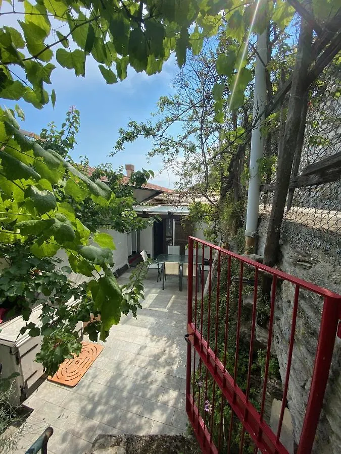 CogornoGreen House With Sea View别墅