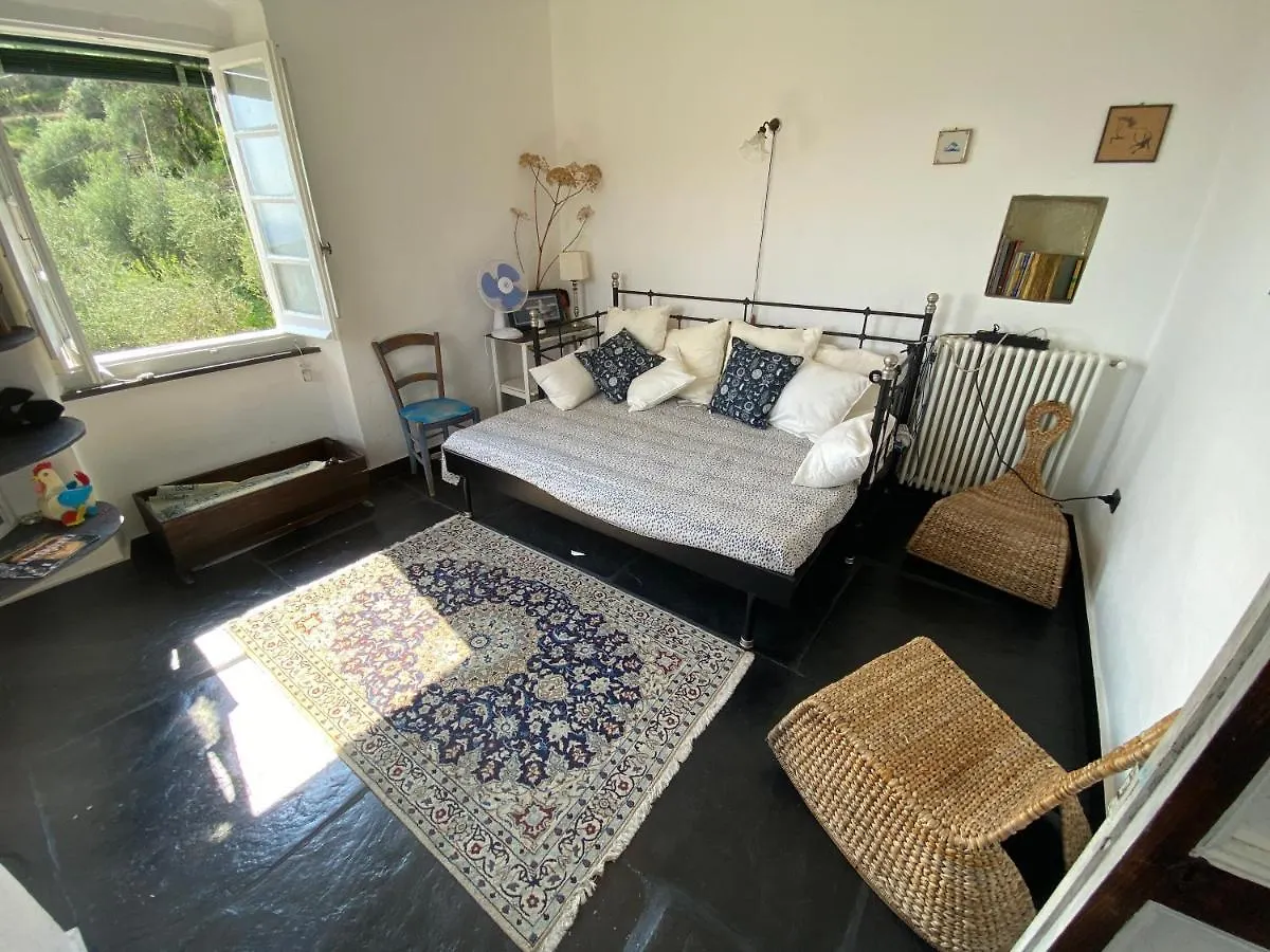 CogornoGreen House With Sea View别墅 Cogorno